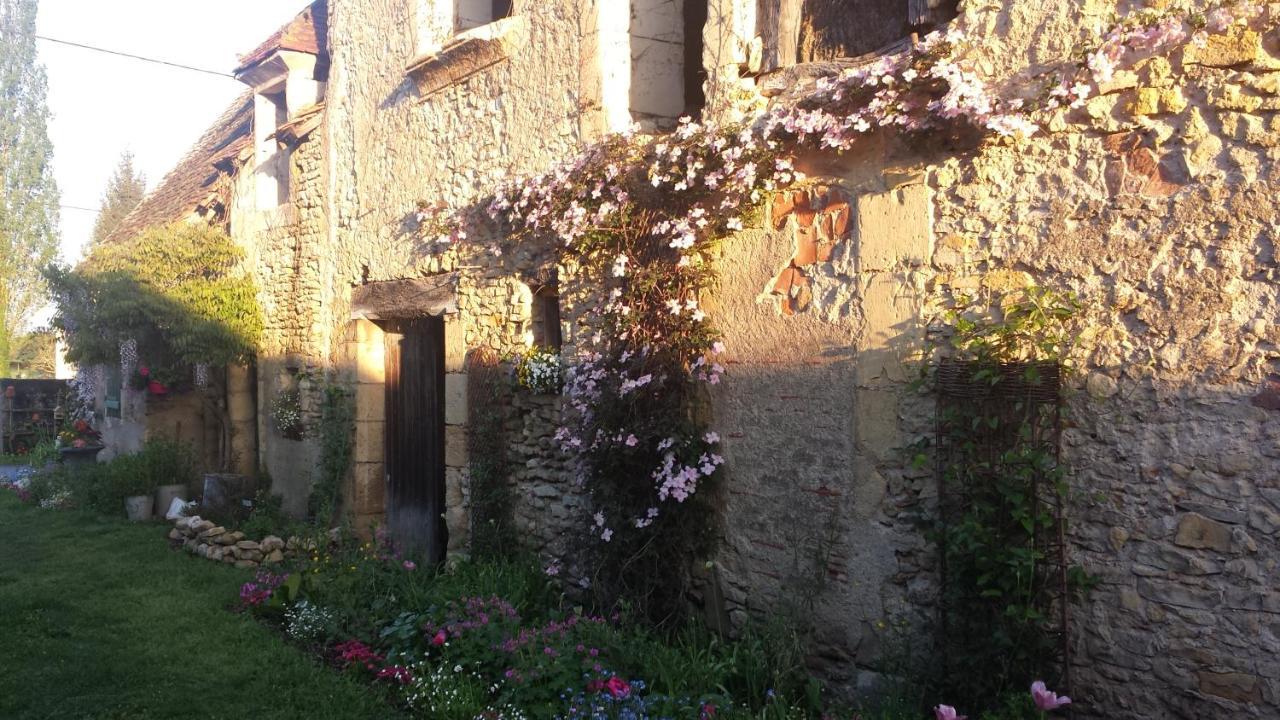 Chambre d'hôtes à la campagne Nevers Challuy Exterior foto